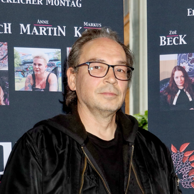 schwarwel@stranger.social